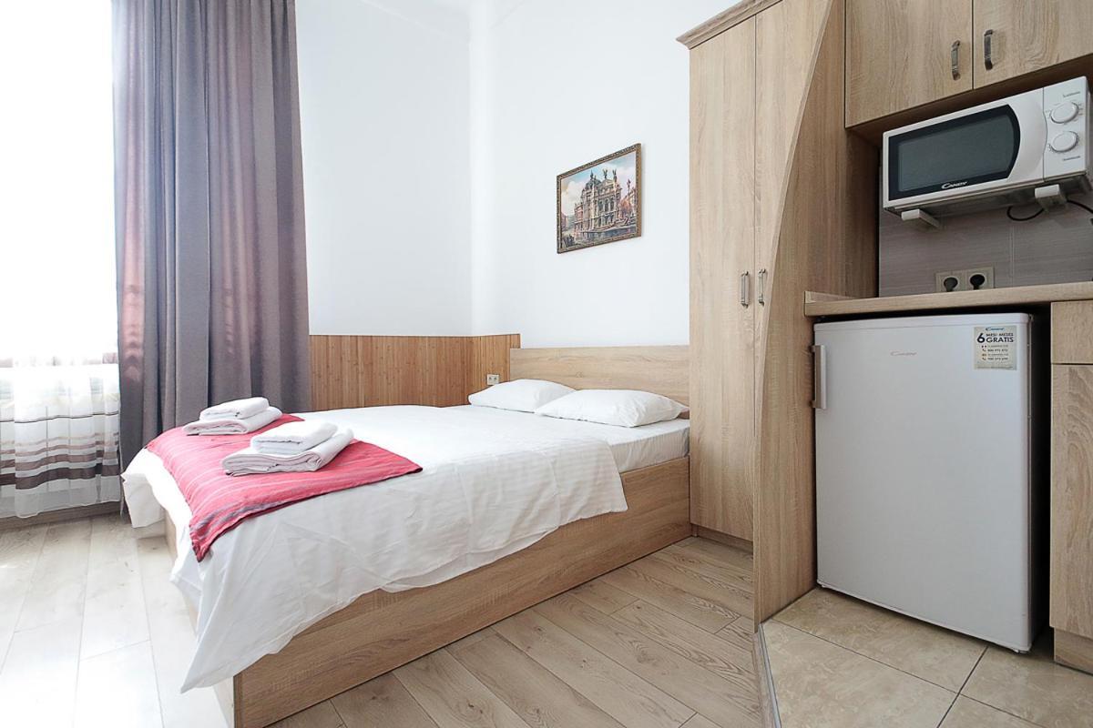 Buk Apartments On Doroshenka 29 Lemberg Exterior foto
