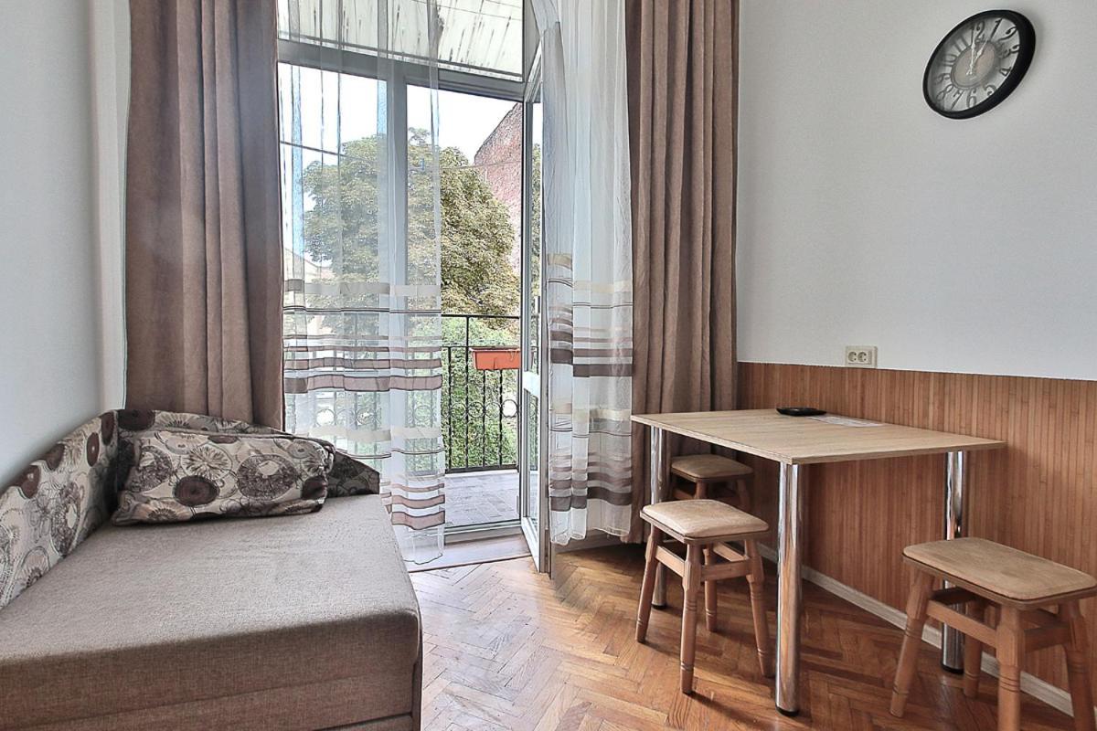 Buk Apartments On Doroshenka 29 Lemberg Exterior foto